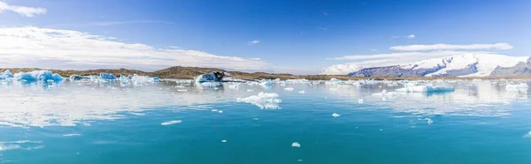 Panoramaimágenes Panorámicas Sobre Laguna Glaciar Joekularson Con Iceberg Frifting Verano —  Fotos de Stock