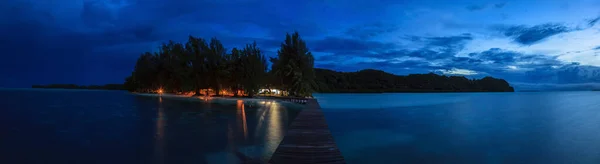 Пирс Острова Карп Палау Вечернее Время — стоковое фото
