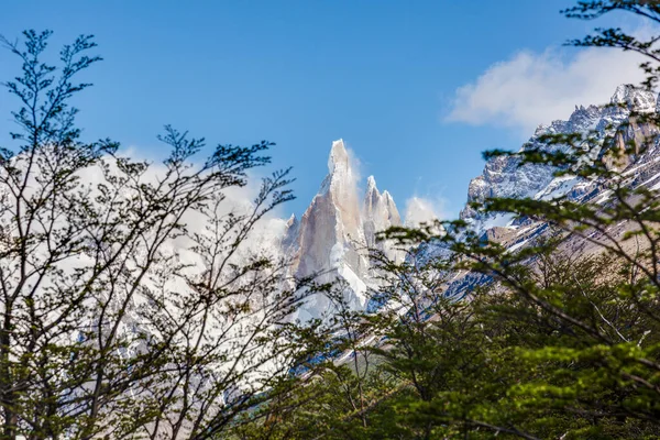 Cerro Torre Nin Chalten Yürüyüş Parkurundan Çekilmiş Panoramik Fotoğrafı — Stok fotoğraf