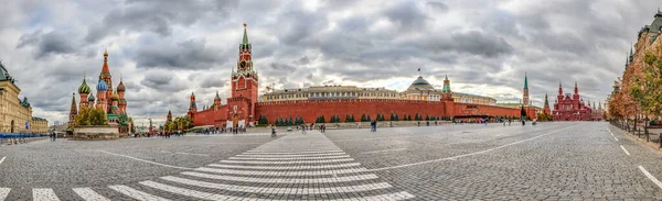 Vista Panorámica Plaza Roja Moscú Con Vistas Catedral Basilio Kremlin — Foto de Stock