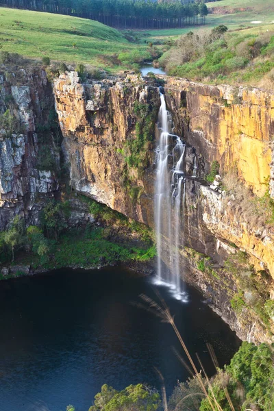 Foto Van Berlijn Falls Van Boven Tijdens Dag Zon Zuid — Stockfoto