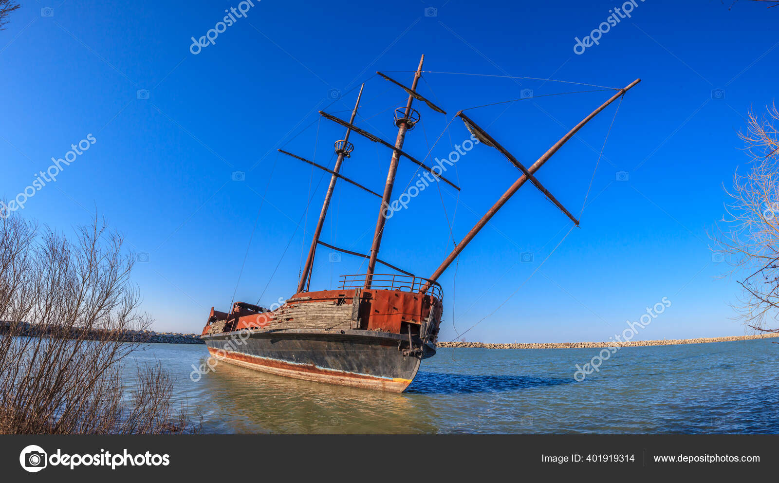 Summer blå himmel sky gradient lysArkivfotografi1924127555 | Shutterstock, image size:1600x992