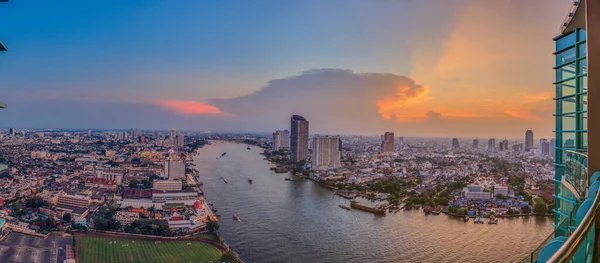Vue Sur Bangkok Rivière Chao Phraya Pendant Coucher Soleil — Photo