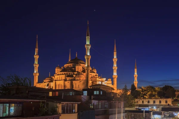 Fotografia Noturna Mesquita Sultan Ahmet Istambul Fotografada Hora Azul Maio — Fotografia de Stock