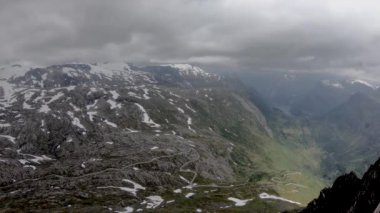 Dalsnibba 'nın Norveç' teki Geiranger Fjord 'a yönelik zaman çizelgesi filmi
