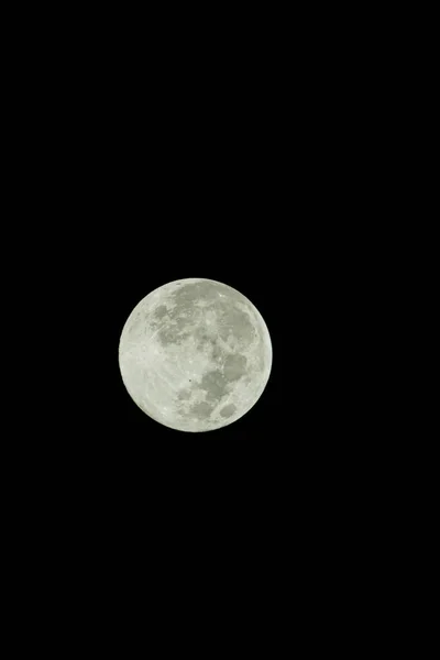 Feche Imagem Lua Cheia Brilhante Durante Noite — Fotografia de Stock