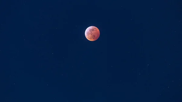 Imagen Cerca Luna Sangre Durante Eclipse Lunar Por Noche — Foto de Stock