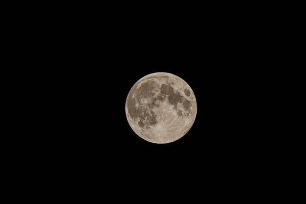 Закрыть Снимок Сияющей Полной Луны Ночное Время — стоковое фото
