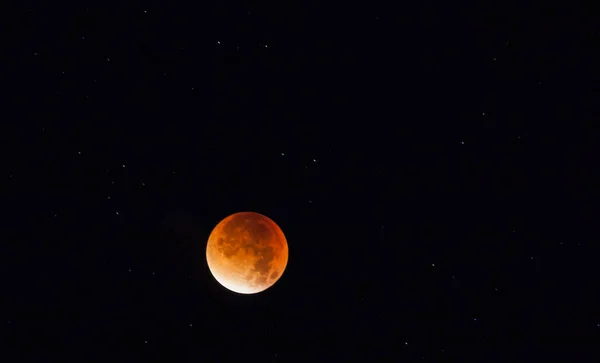 Tutup Gambar Bulan Darah Selama Gerhana Bulan Malam Hari — Stok Foto