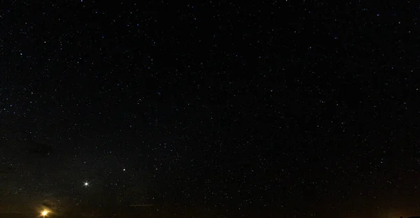 Imagem Céu Estrelado Sem Nuvens Noite Hemisfério Norte Verão — Fotografia de Stock