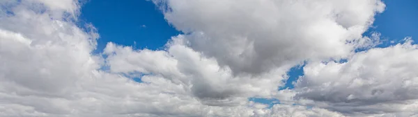 Image Partly Cloudy Partly Clear Sky Day Horizon — Stock Photo, Image