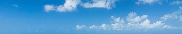 Image Partly Cloudy Partly Clear Sky Day Horizon — Stock Photo, Image