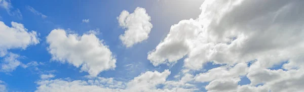 Image Partly Cloudy Partly Clear Sky Day Horizon — Stock Photo, Image