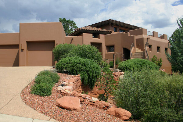 Modern home design and landscaping in Nevada