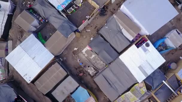 Limában Shantytownban Szegény Fából Készült Bizonytalan Házakban Élő Családok — Stock videók