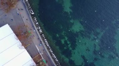 İsviçre, Nyow üzerinde hava manzarası. Cenevre Gölü.