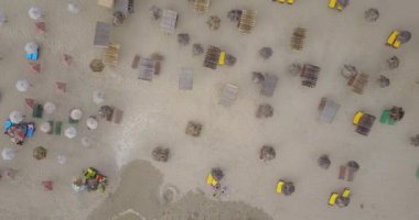 Lima Peru 'daki kumsalın hava videosu..