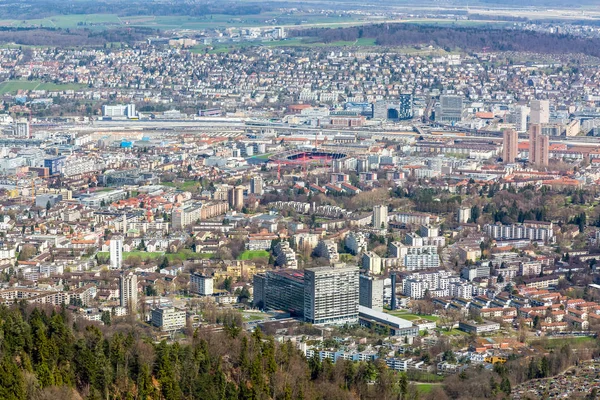 View from the Uetliberg mountain of Zurich city — Stock Photo, Image