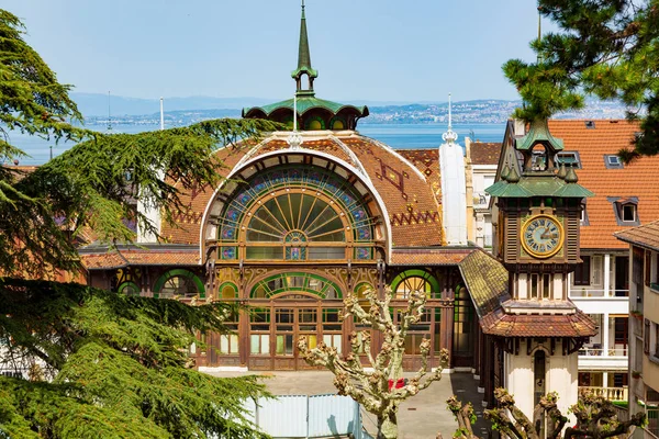 Historic art nouveau pump house of mineral water in Evian-les-Bains city in France — Stok Foto