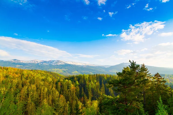 Scenic spring landscape of Giant Mountains - Karkonosze Mounatains, Poland — Stock Photo, Image