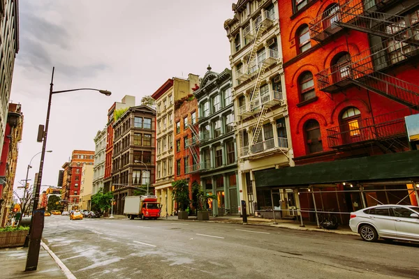 Broome St in SoHo District in New York City — Stock Photo, Image