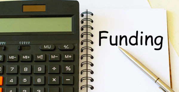 Profit Palavra Notebook Contra Fundo Cálculo Conceito Negócios Finanças — Fotografia de Stock