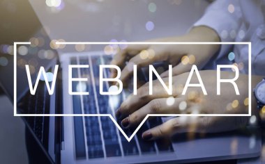 İş adamı ve ekip Webinar E-business Browsing Connection ve online online teknoloji web yayını konsepti, iş konsepti.