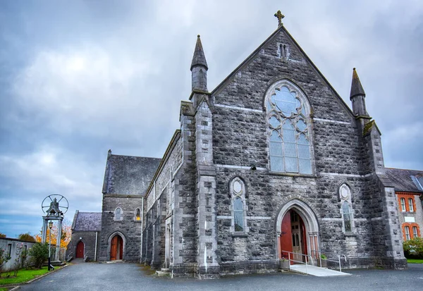 Laois ilçesindeki İrlanda Katolik kilisesi. İrlanda