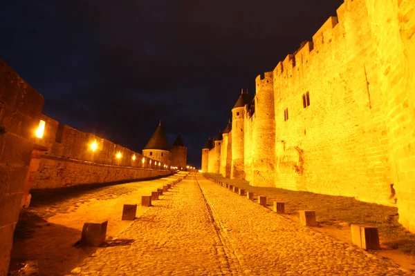 Strada Coperta Nella Città Medievale Carcassonne Notte — Foto Stock