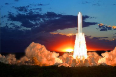 Gün batımında bir roket havalanıyor.