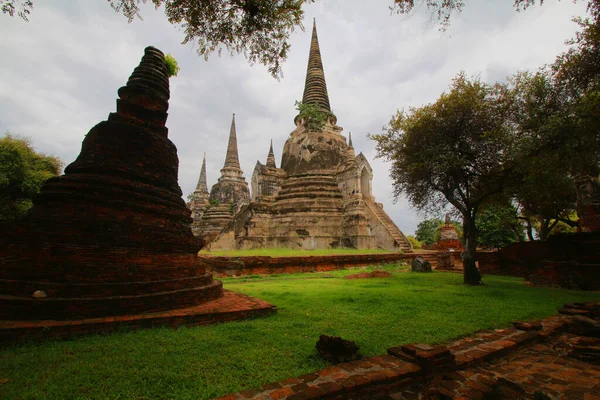 タイの古代帝国都市アユタヤの寺院 — ストック写真