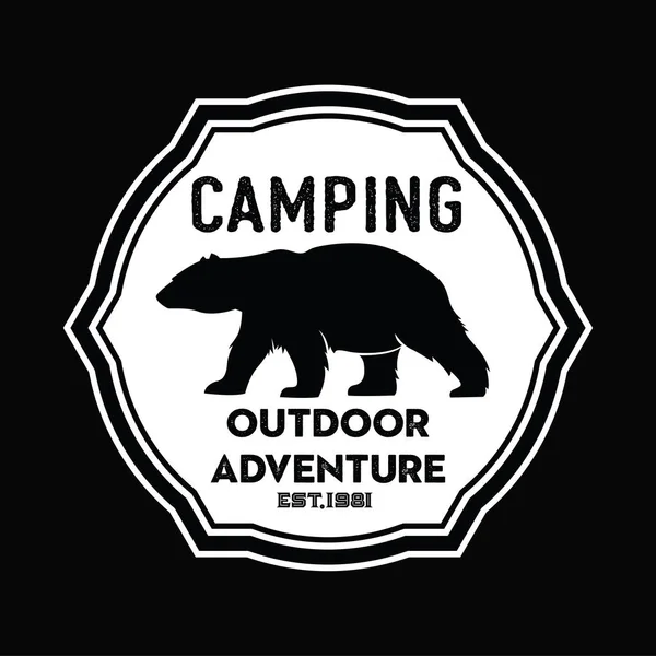 Camping Och Vandring Logo Design Äventyrsliv Tält Outdoor Vector — Stock vektor