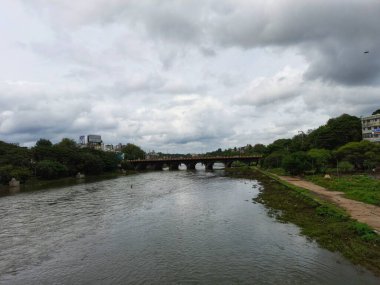 Köprü Fotoğrafçısı Pune Maharashtra Hindistan.