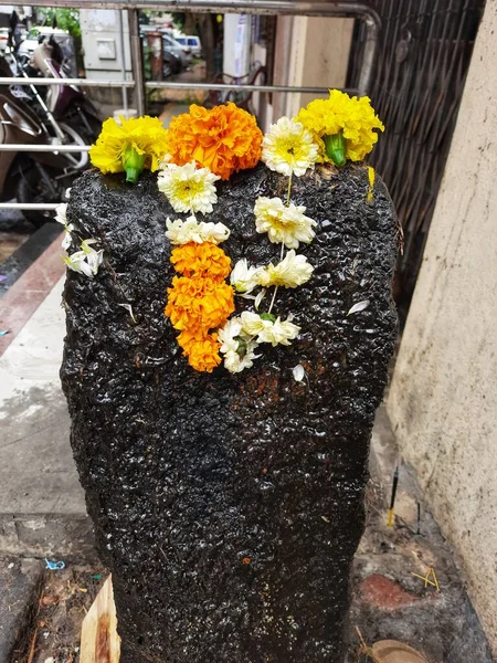 Garland Street Stone God Pune Maharashtra India — Stock Photo, Image
