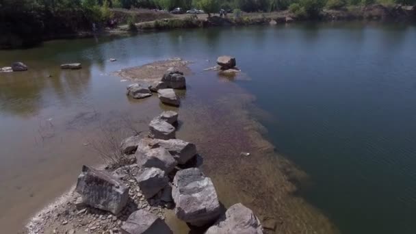 A légi felvétel-tó — Stock videók