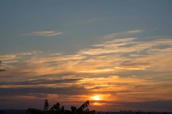 Dynamiek Van Zonsondergang Grote Stad Kharkov Oekraïne Horizon Openen Zijn — Stockfoto