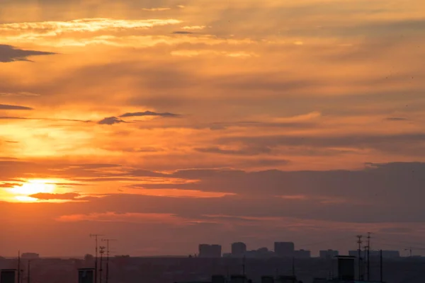 Dynamiek Van Zonsondergang Grote Stad Kharkov Oekraïne Horizon Openen Zijn — Stockfoto