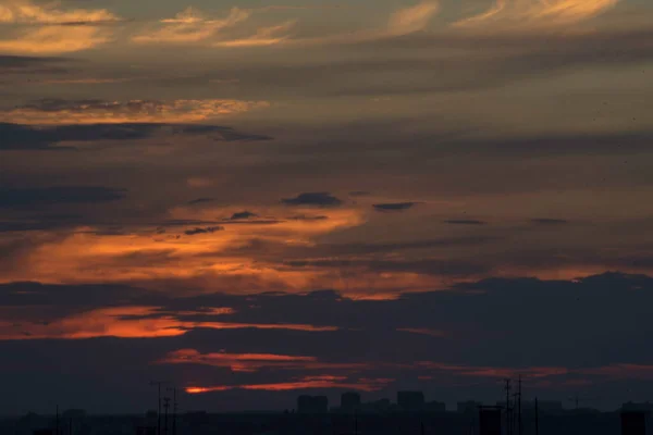 Dynamiek Van Zonsondergang Grote Stad Kharkov Oekraïne Horizon Openen Zijn — Stockfoto