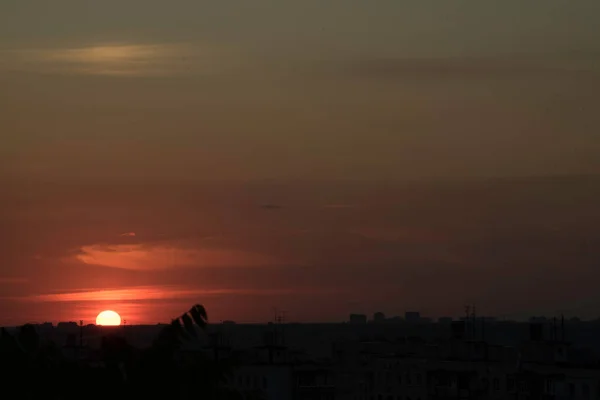 Unfinished Picture Passing Day Sunset Large City Powerful Contrast Meeting — Stock Photo, Image