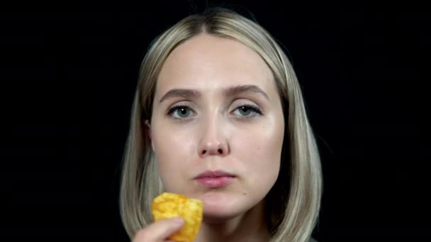 Woman Eating Chips Close — Stock Video