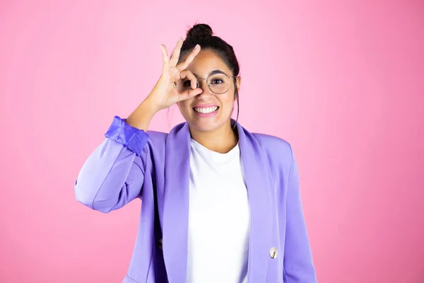 Young Beautiful Business Woman Isolated Pink Background Doing Gesture Shocked — Stock Photo, Image