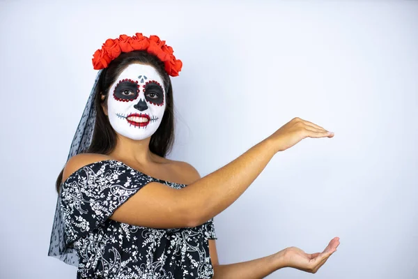 Vrouw Draagt Dag Van Het Dode Kostuum Geïsoleerde Witte Achtergrond — Stockfoto