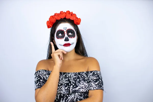 Vrouw Draagt Dag Van Het Dode Kostuum Geïsoleerde Witte Achtergrond — Stockfoto