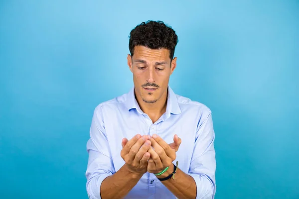 Young Handsome Man Wearing Blue Shirt Isolated Blue Background Smiling — Stock Photo, Image