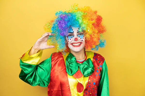 Clown Standing Yellow Insolated Yellow Background Smiling Confident Gesturing Hand — Stock Photo, Image