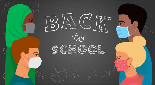 Lettering Back School Chalkboard Background Adolescentes Escola Com Máscaras Médicas — Fotografia de Stock