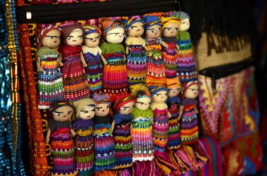 Muecas de tela guatemaltecas, colores de Guatemala