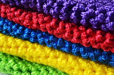 Örgü kumaş dokusu yakın, kumaş rengi örülmüş.