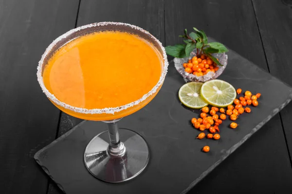 Alcoholic Cocktail Sea Buckthorn Glass Dark Background Summer Drinks Cocktails — Stock Photo, Image