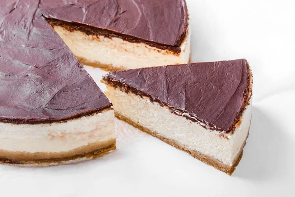 Cheese Cake Chocolate Isolated White Background — Stock Photo, Image